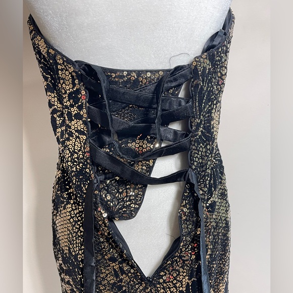 NWT Prom Victoria’s Sequins Rhinestones Black/Gold Gown Dress Women’s Size 6 - Picture 10 of 16